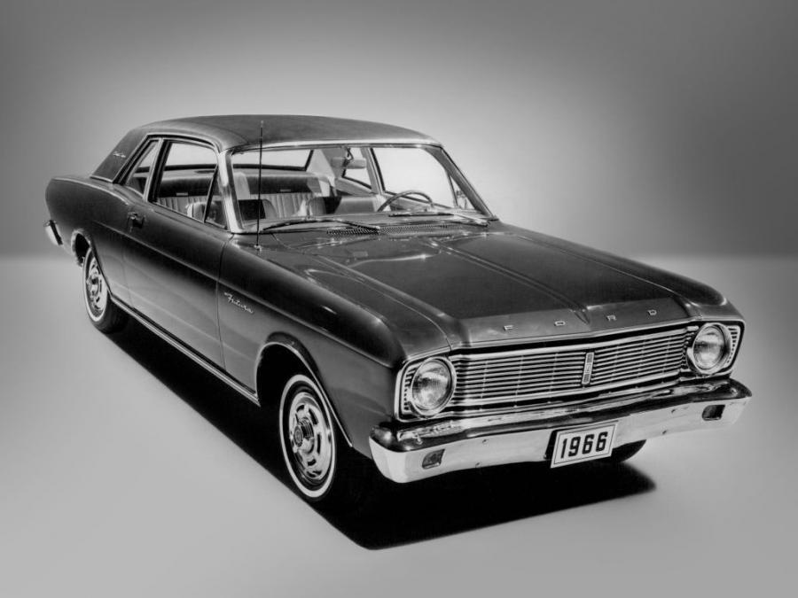  Ford Falcon Futura Sports Coupe 1966 года  (фото 1 из 2)